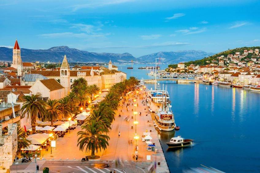 Villa Kartelo Trogir Eksteriør bilde