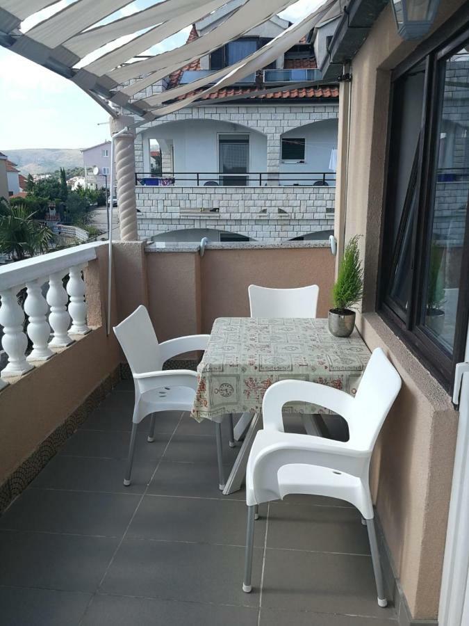 Villa Kartelo Trogir Eksteriør bilde